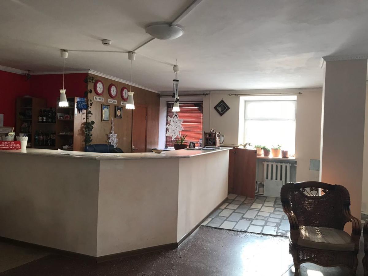 Turist Hotel Karaganda Zewnętrze zdjęcie
