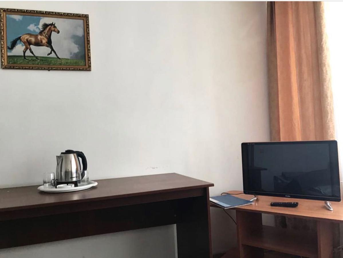 Turist Hotel Karaganda Zewnętrze zdjęcie